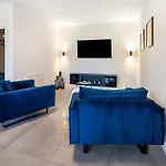 Egge 7b Mit Whirpool U Sauna Altenbeken