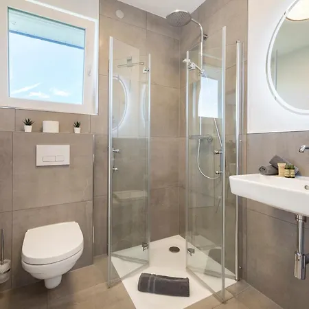 Egge 7b Mit Whirpool U Sauna Appartement *
