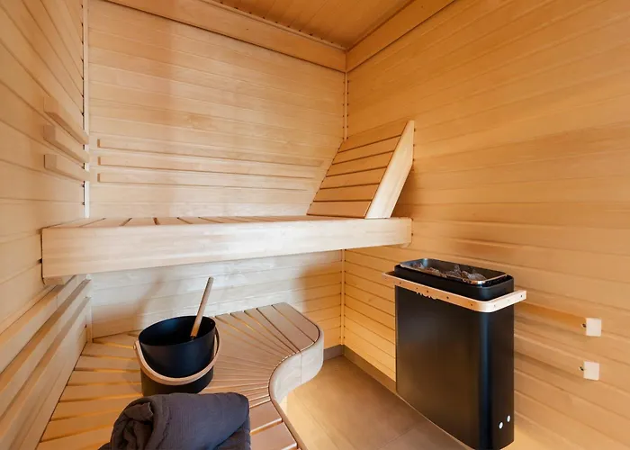 Egge 7b Mit Whirpool U Sauna * Altenbeken